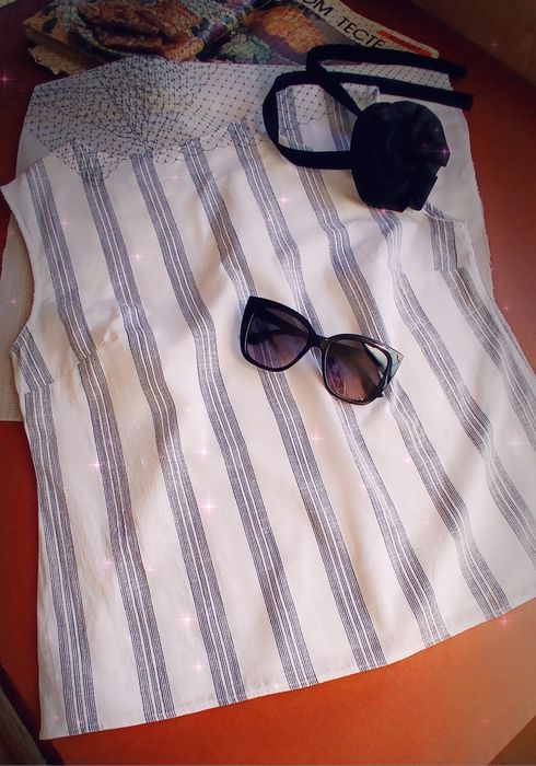 Блузка-топ ,размер40.рост 165-168 см.