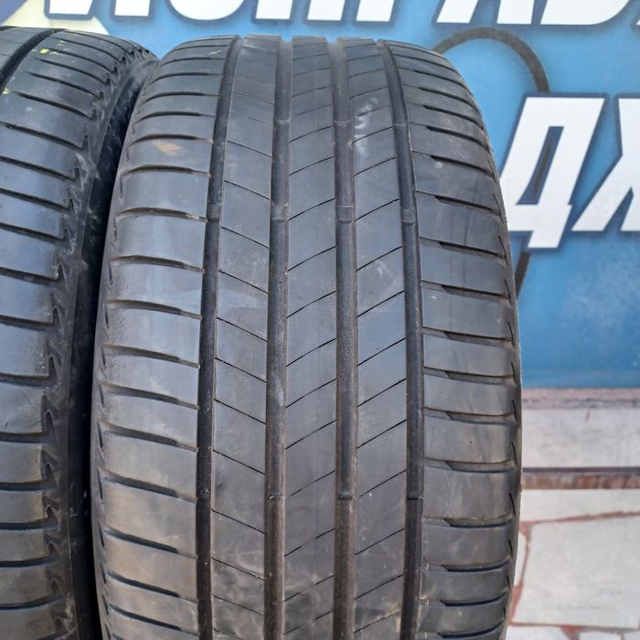 245 40 19 Bridgestone 2бр летни дот 21