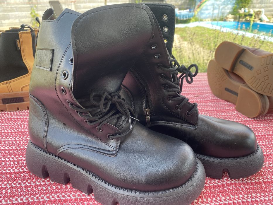 Боти и ботуши.