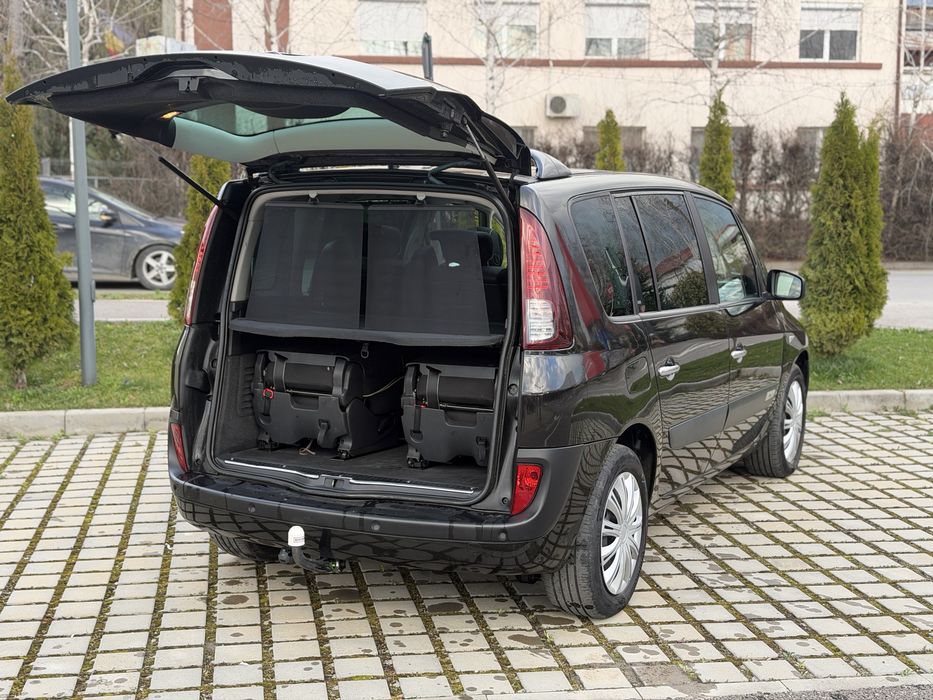 Renault Espace INITIALE 2.0DCI 2012