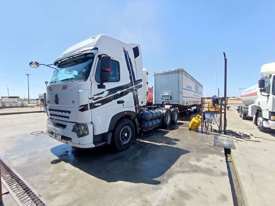 HOWO A7 + KRONE прицеп Сотилади 
 Йили: 2022 / Прицеп: 2013