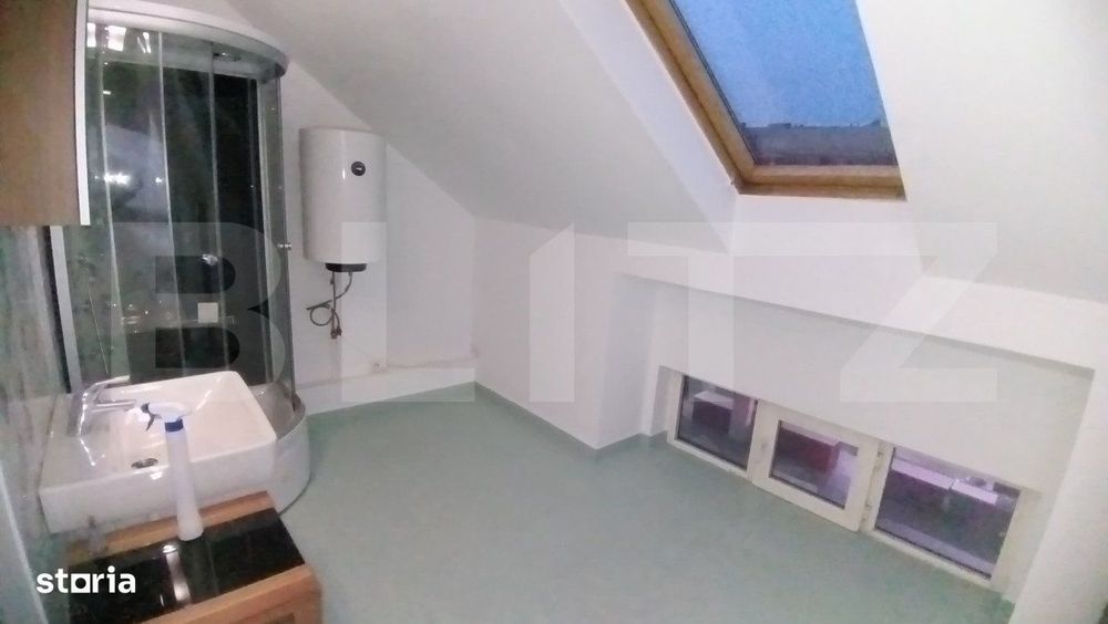 Spatiu de inchiriere, 3 camere, 89 mp, zona piata din centru