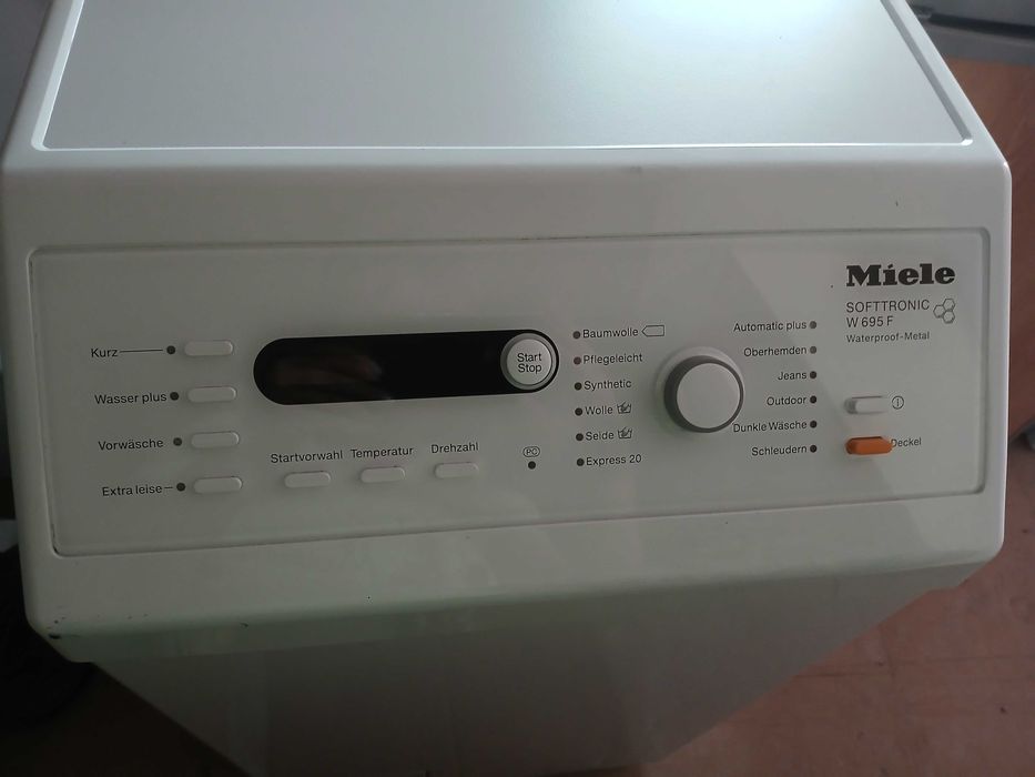 Пералня Miele SofftronicW695,45cm