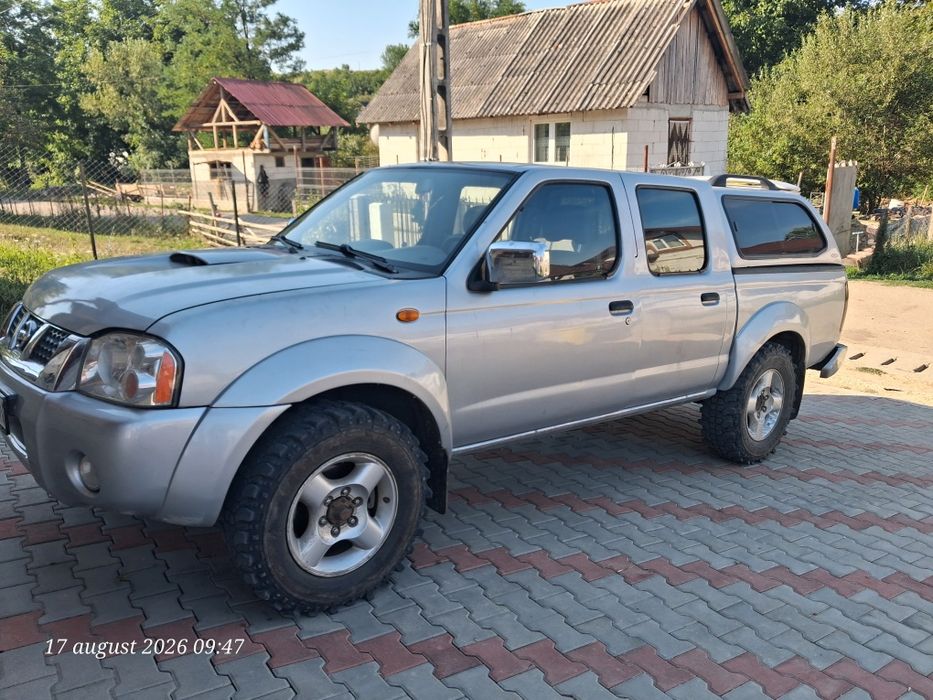 Vând nisan navara d22 anul 2005  2.5 disel 133cp acte valabile fiscal in stare super de funcționare mai multe detalii la 0773866736