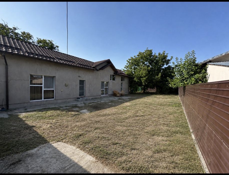Inchiriez casa Gaesti