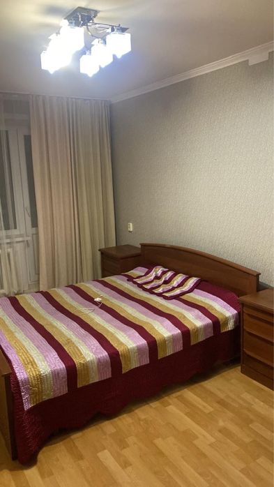 Сдам 4-х компантную квартиру