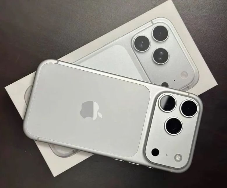 Iphone 17 pro max silver cu factura garantie !