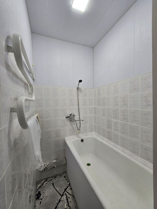 2 xonalik kvartira sotiladi