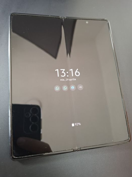 Samsung z fold 2 perfect functional