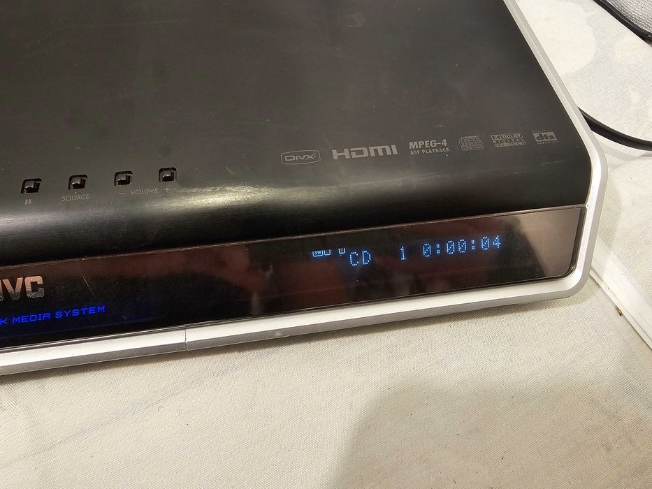 JVC CA-DD8 dvd play