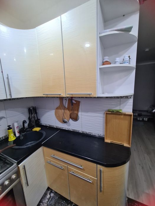 Кухонный гарнитур угловой