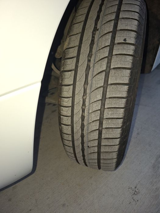 Anvelope Pirelli 185 65 15 vară