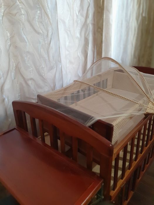 Детский кровать с бортиками