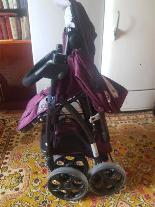 продам детскую коляску