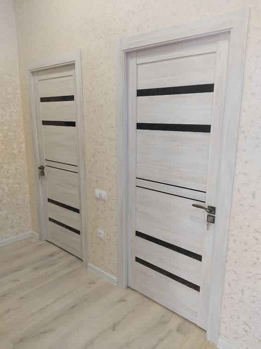 Установка межкомнатных дверей