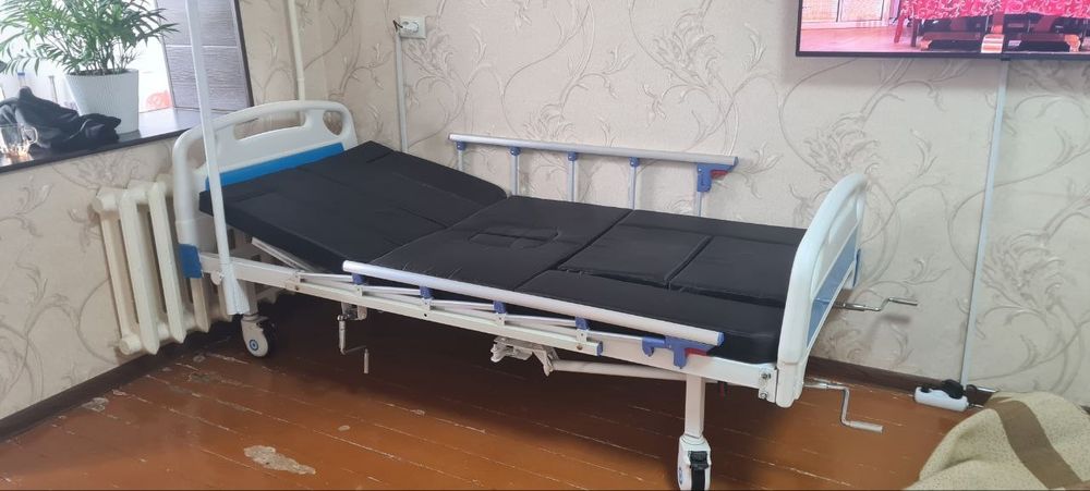Кровать больничная