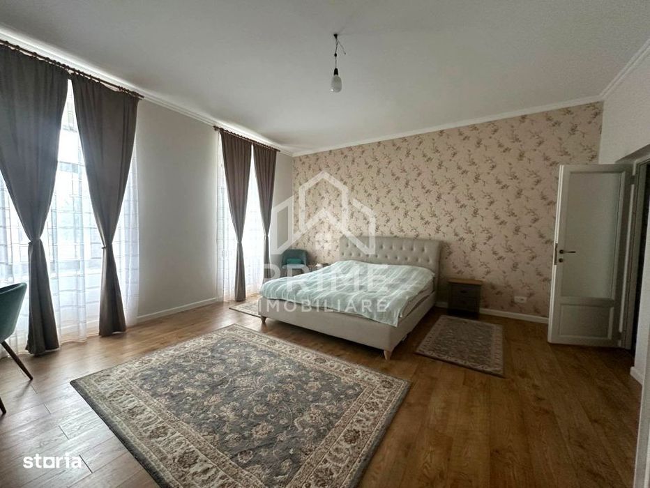 Casa complet renovata | Ultracentral | 4 camere | Teren 829 mp | Aiud