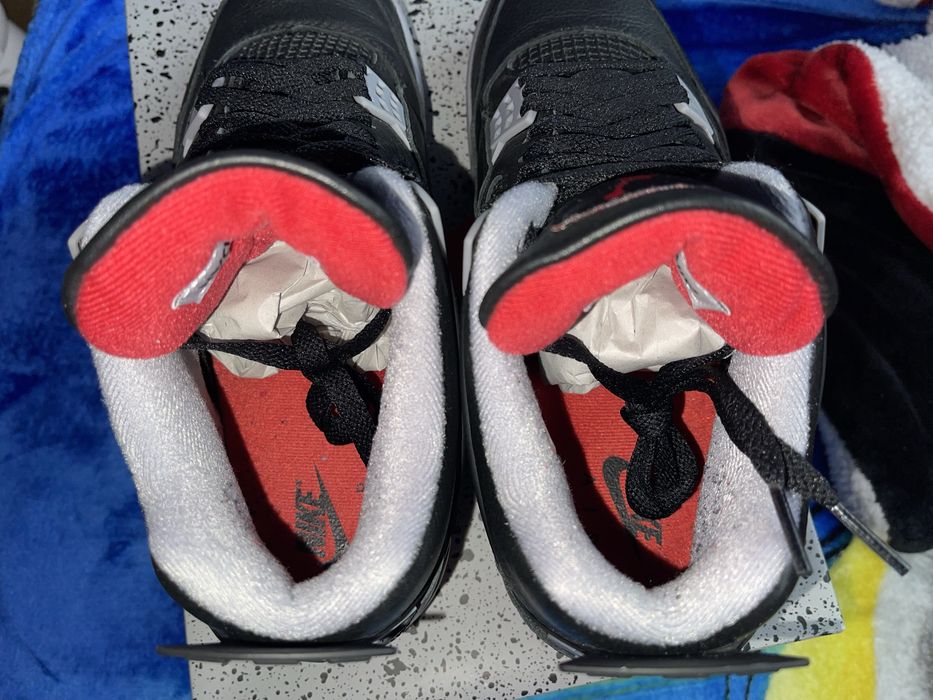 42.5 Nike Air Jordan 4 Retro BRED Reimagined Маратонки Reebok Adidas