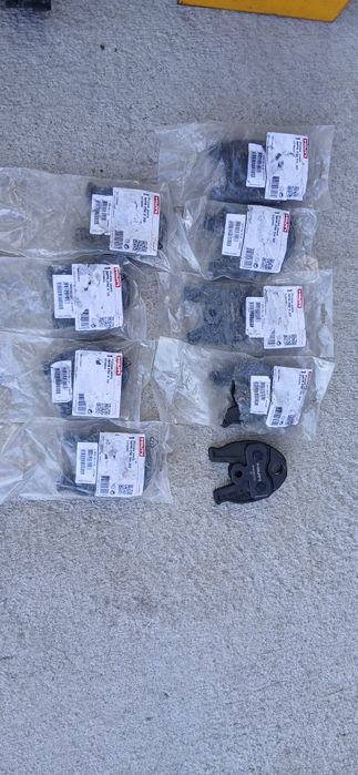 Челюсти на Hilti -mini