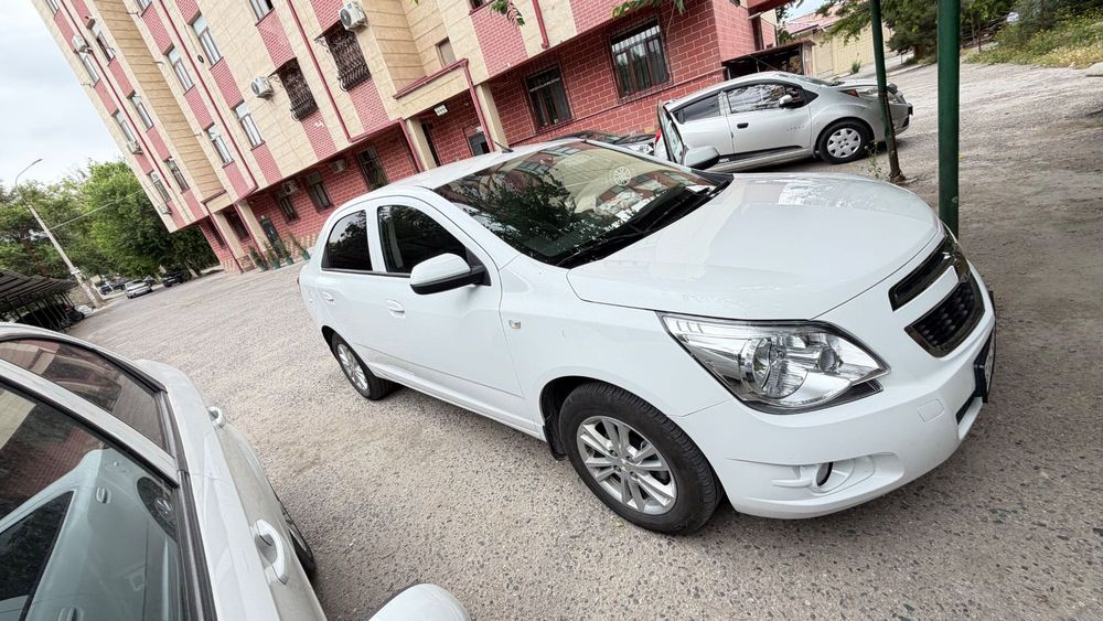 Автомобиль Cobalt автомат