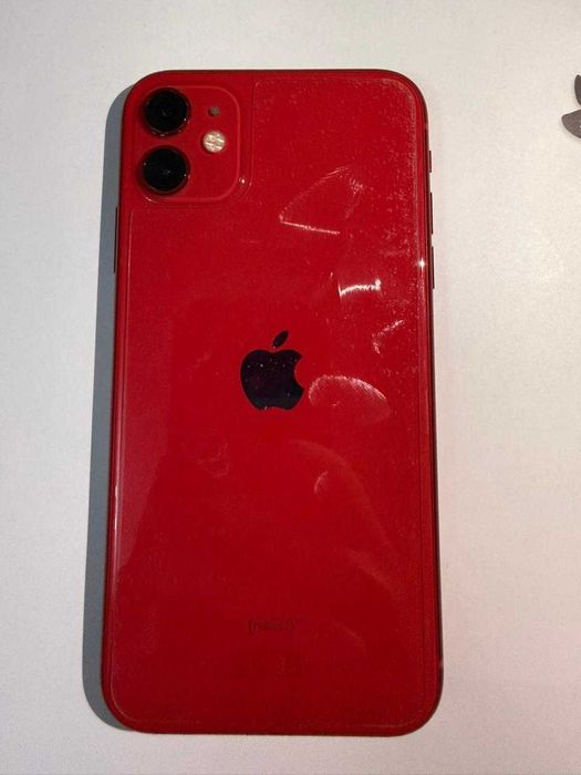 Selling Iphone 11 (64 gb)