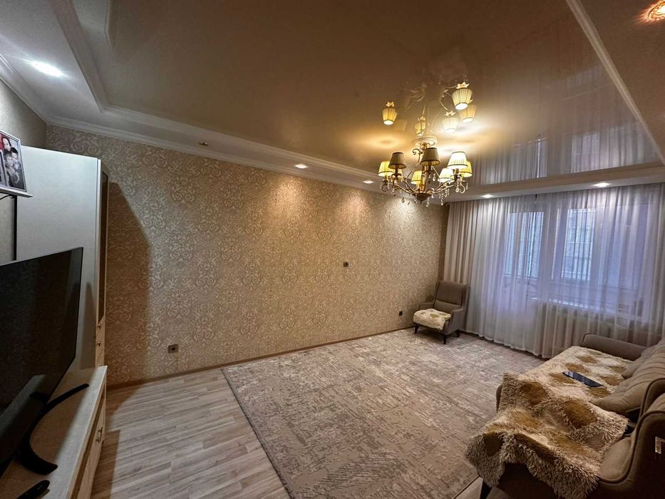 Продам 3-х комн, 84 кв.м., 20-ый мкрн