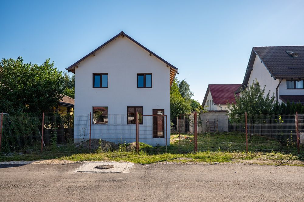 Vând casă în municipiul Brașov