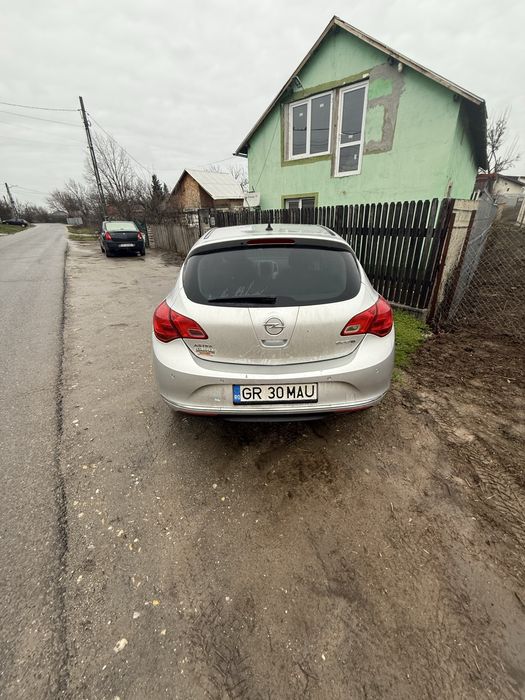 Opel astra j 1.4 turbo benzina+gpl din fabrica