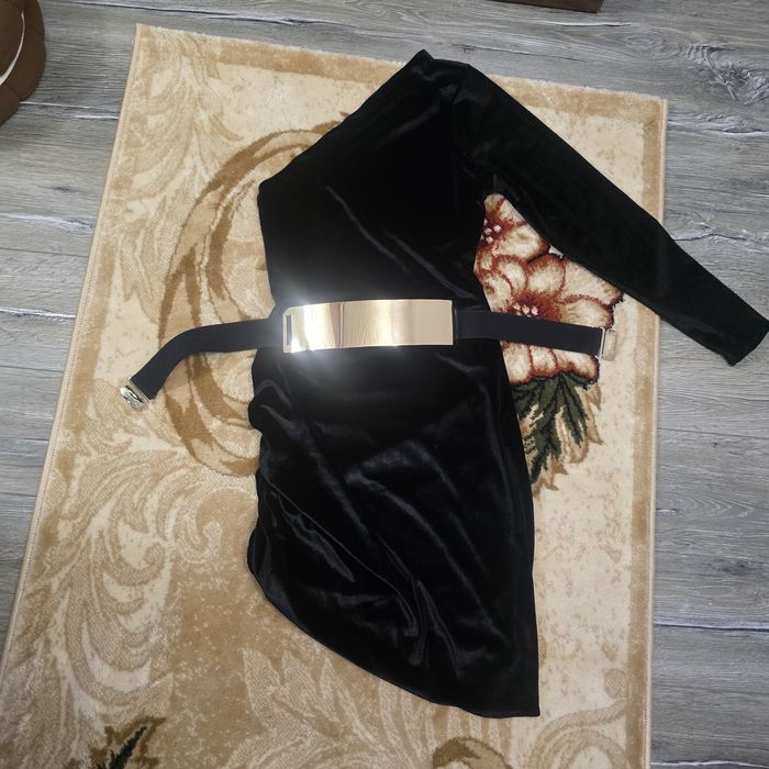 Rochie ocazie catifea, marime S, accesorizata