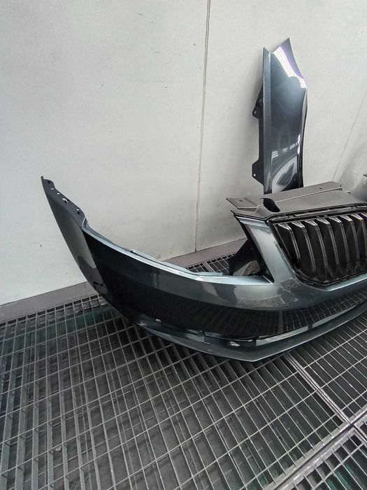 Bara & Aripa Fata Dreapta Skoda Octavia 3 III 2013-2017 (LF7Y (Gri))