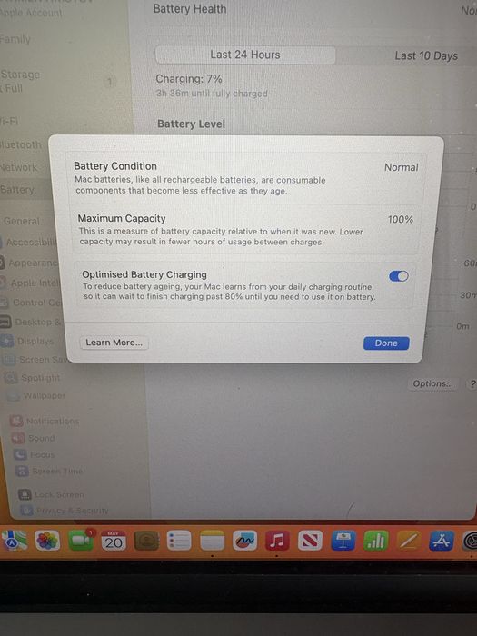 MacBook M3 16GB/256GB