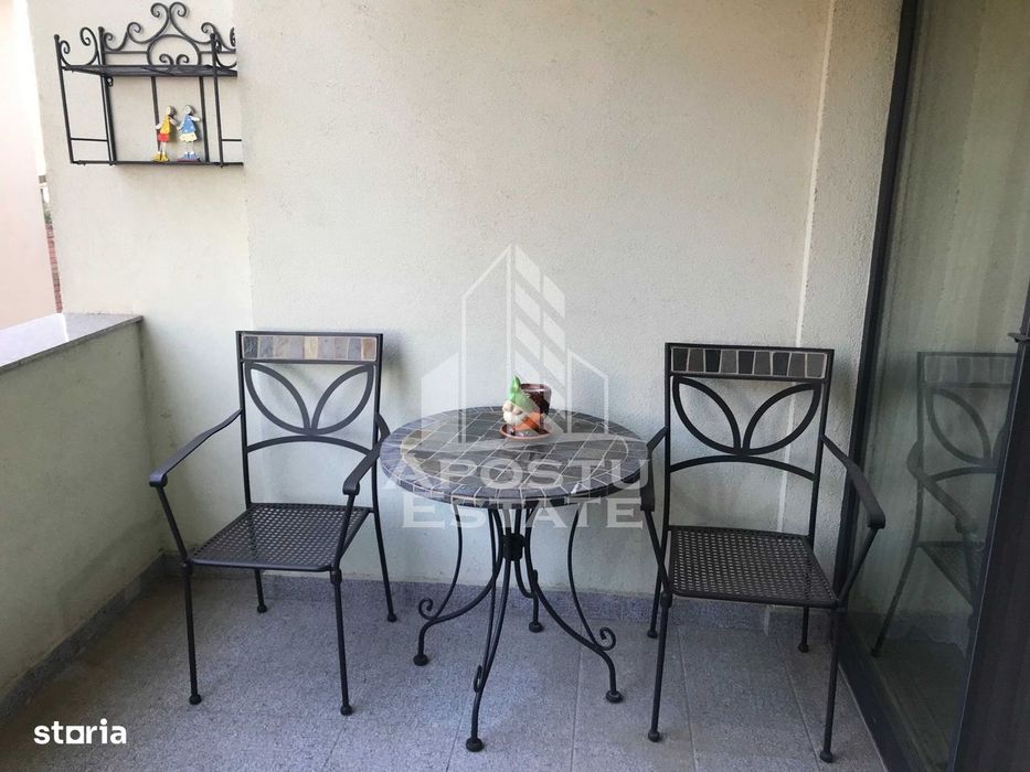 Apartament cu 3 camere de inchiriat, curte proprie, zona Soarelui