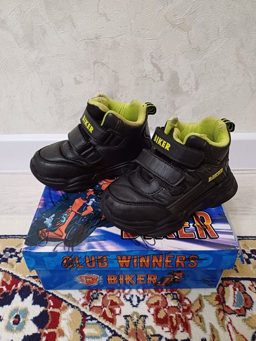 Ботинки демисезонные на мальчика