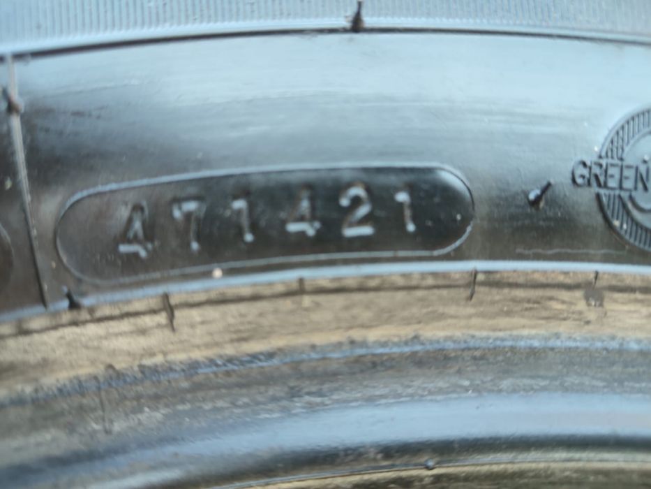 Продам б/у резину 265/65/17