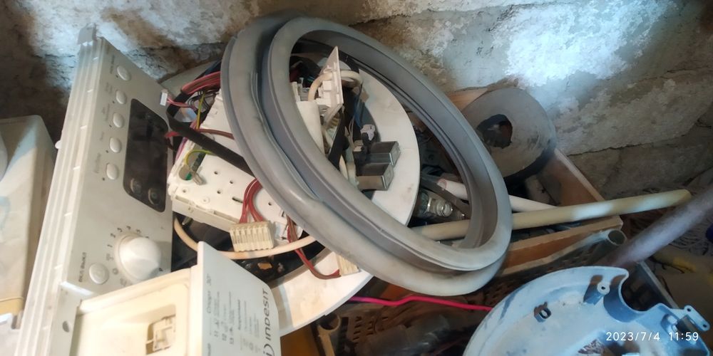 Продам Дверь от стеральный машинка