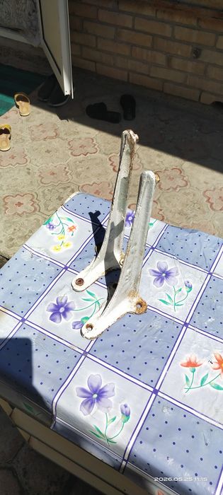 раковина со смесителем