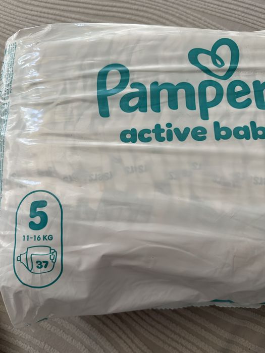 Кученце за теглене Mega Bloks подарък pampers activ baby 5