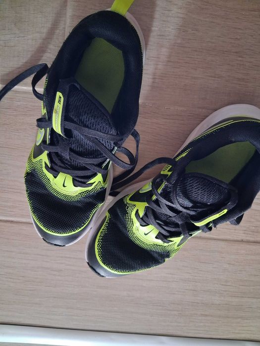 Детски маратонки Nike