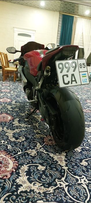 Honda cbr1000rr fireblade