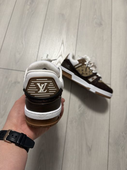 Adidasi Barbati Louis Vuitton Trainer Maro!