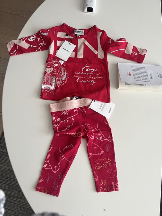 Costum Kenzo pentru bebelusi masura 74 si masura 80