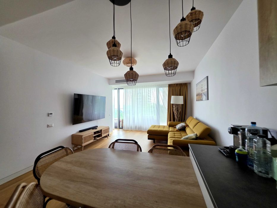Vanzare apartament 2 camere in Olimp, bloc Vogh, aproape de plaja