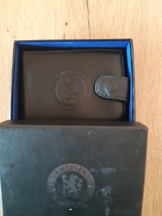 Портфейл на Челси, естествена кожа и чисто нов в кутия