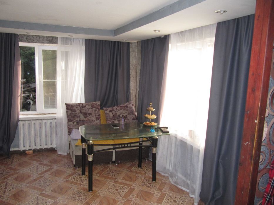 Дом кирпичн 4х-комн район БСМП