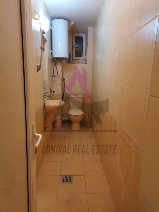 Дава се под наем Двустаен апартамент в Варна, Център - 33 кв.м за 306 € - Снимка #2