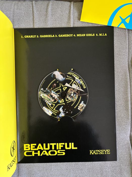 KATSEYE - Beautiful Chaos, Chaotic Version