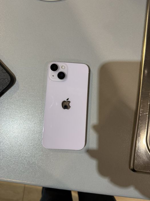 Iphone 14 purple
