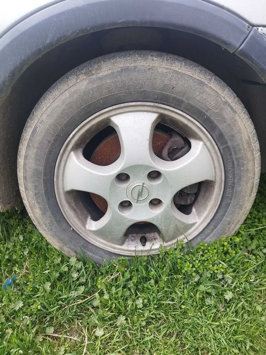 Anvelope cu jante 175/65/14