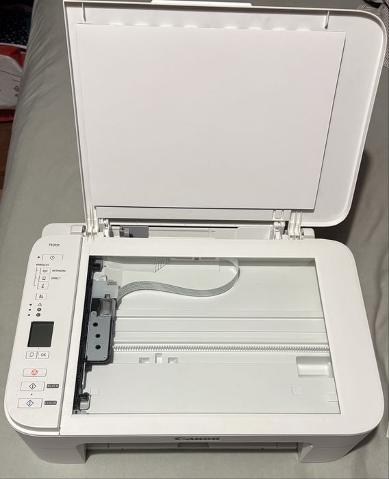 Цветен Принтер Canon,  3 в 1 с Wi-Fi