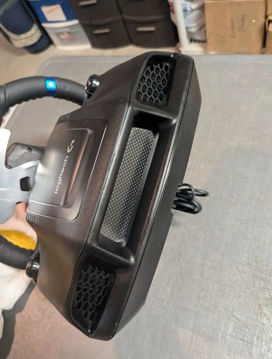 Logitech G29 – запазен, в добро състояние